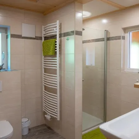 Zirbenchalet Grossglockner شاليه